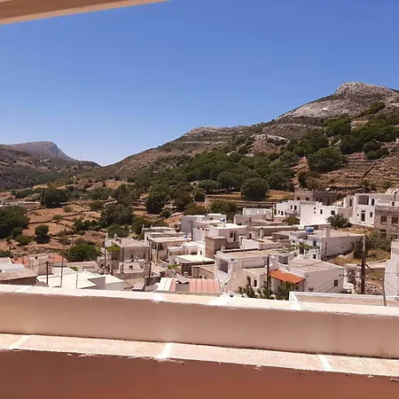 Апартаменты Bella Vista Montagna Aperathos